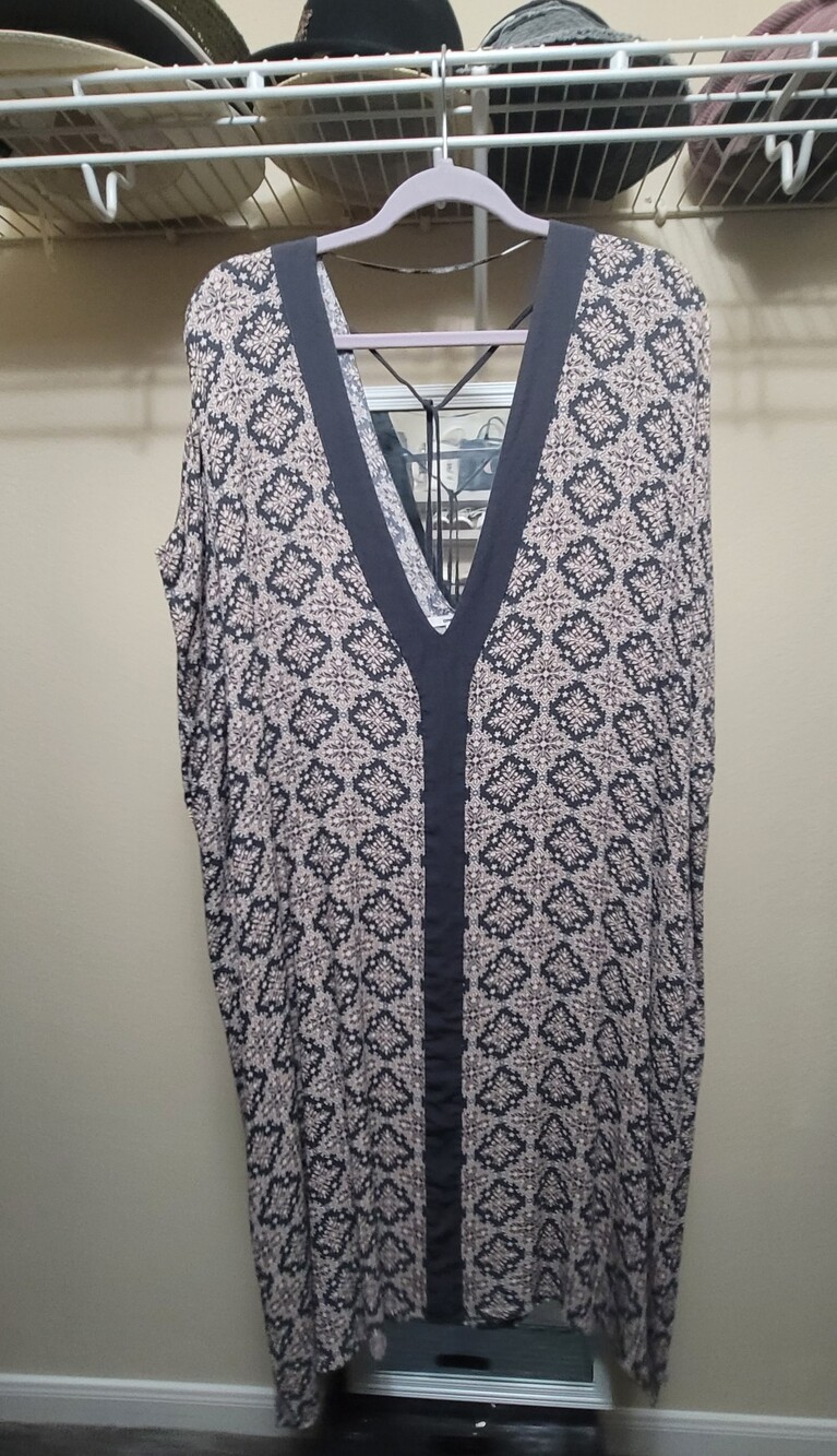 O'Neill Gray and Cream V-Neck Swim Cover-Up Dress